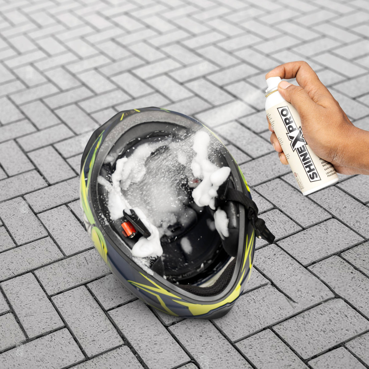 Helmet Cleaner Spray (125ML) - Main Image